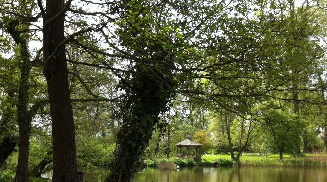 Beautiful spot packed with history! A Gunpowder Plot must!!