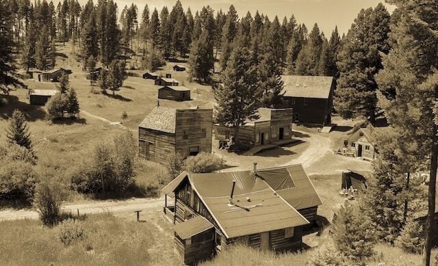 Garnet ghost town in Montana is a very well preserved town. The Montana gov is looking for a family to live here full time to help keep up this timeless beauty of a town. 