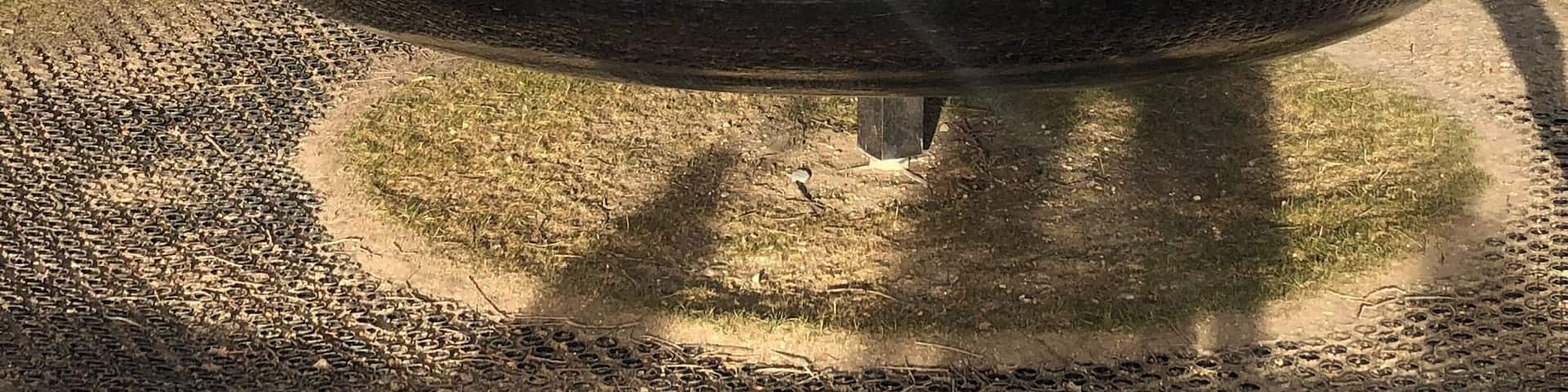 In Provence discover this place with very good wine and amazing view and original site to visit