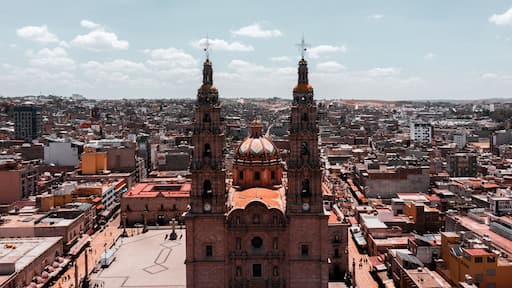 ์ฐ ํ์ ๋ฐ ๋ก์ค ๋ผ๊ณ ์ค