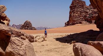 Wadi Rum Desert in the outback of Jordan...
Thought I was on Mars.
#jordan #wadirum #wadirumdesert #travel
#wanderlust