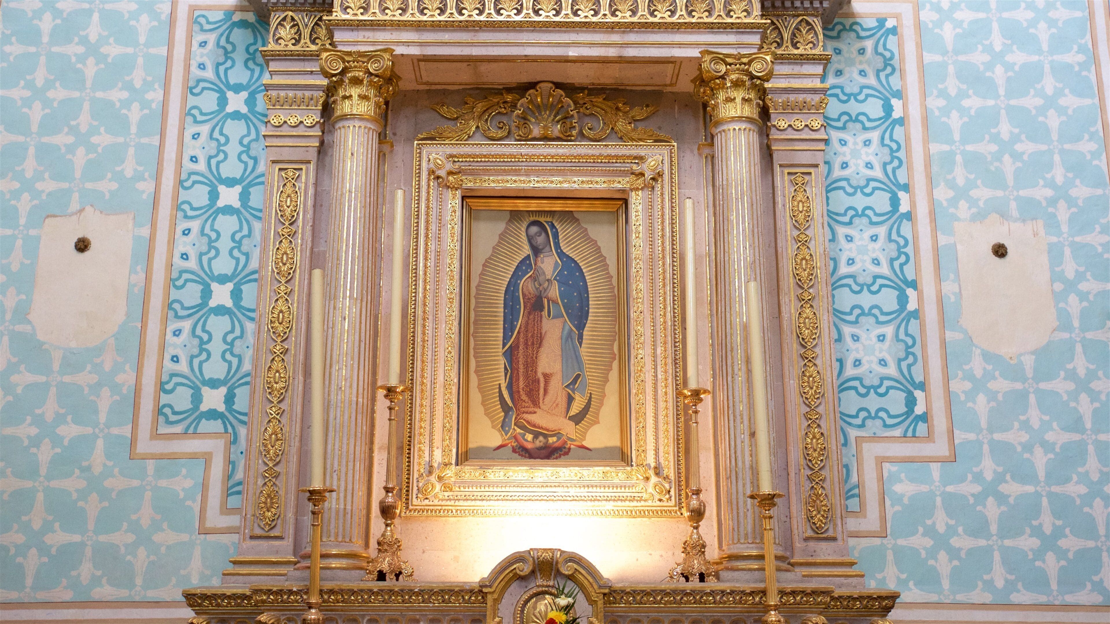 聖馬克斯教堂 其中包括 宗教觀點 和 內部景觀