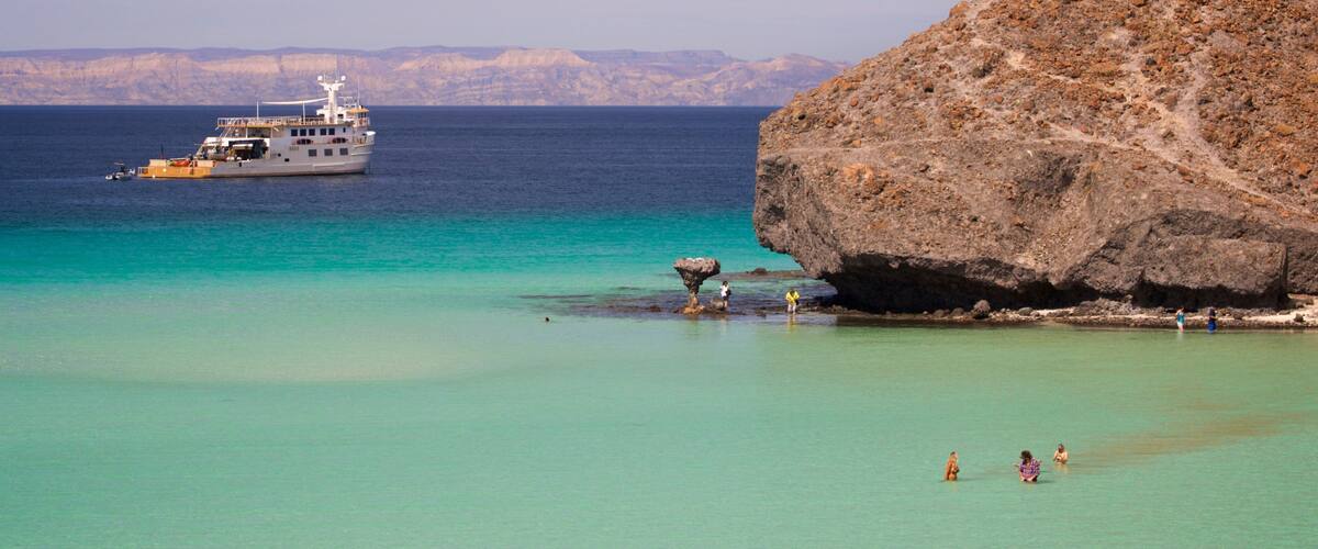 Balandra Beach showing general coastal views and rocky coastline