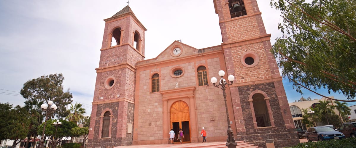 Nuestra Senora del Pilar Cathedral showing heritage architecture and a church or cathedral