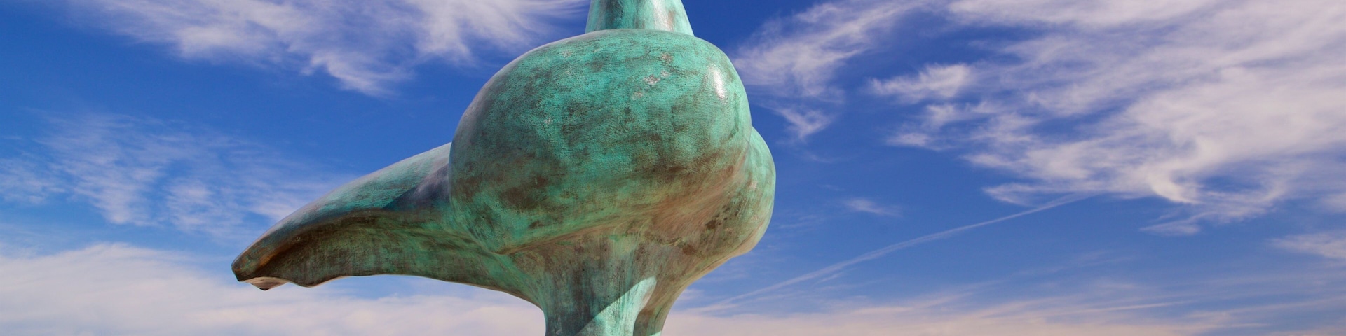 Dove of Peace Monument featuring outdoor art
