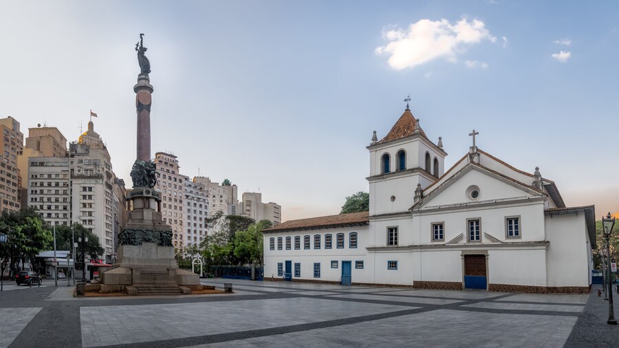 Plaza de la Universidad