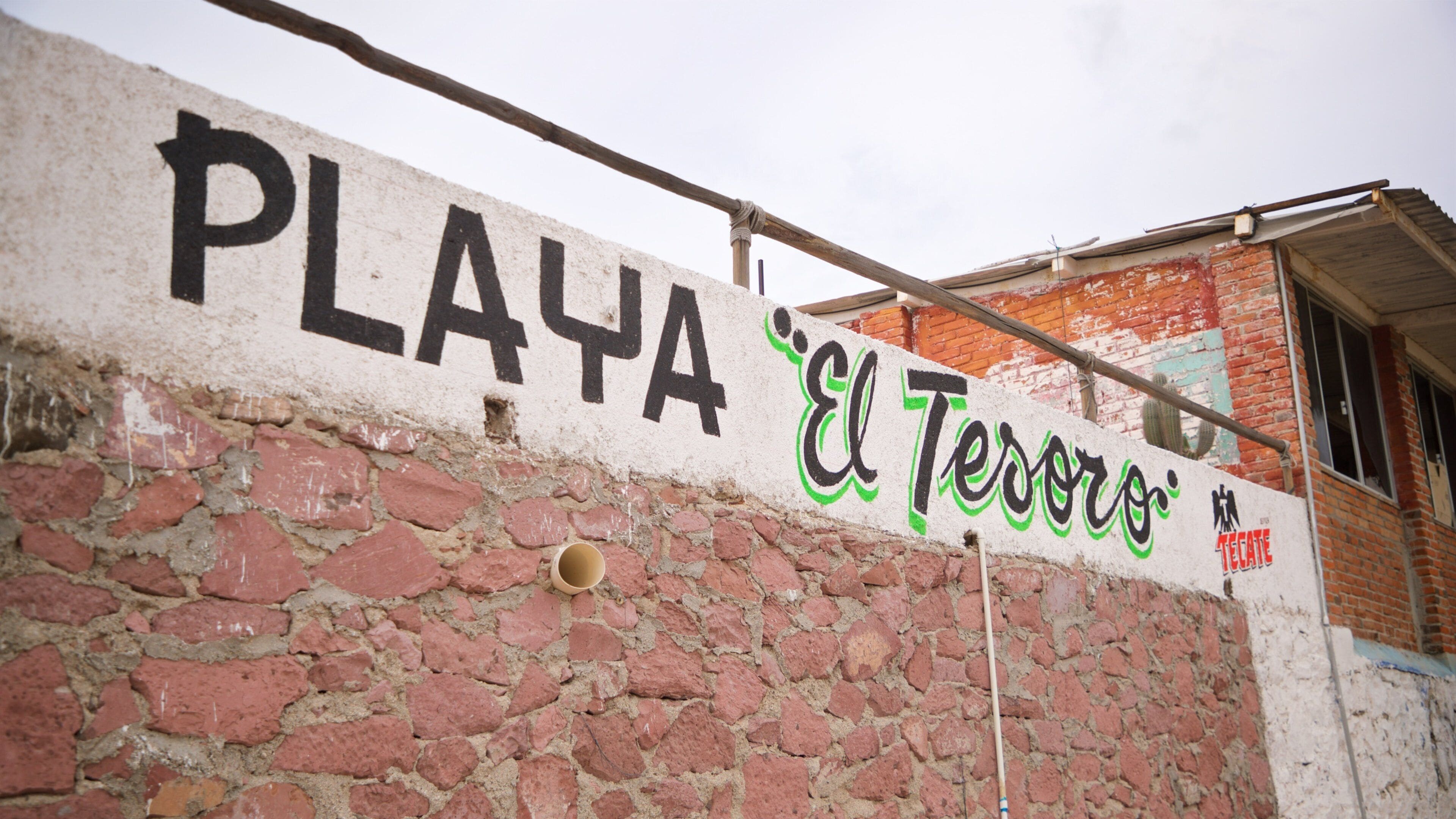 Tesoro Beach featuring signage