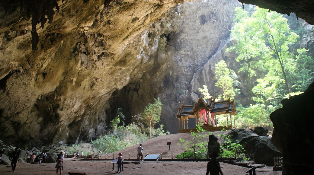 Phraya Nakhon cave is a large cave which has a big hole in the ceiling so light from the sun can come through into the cave. It is part of the Khao Sam Roi Yot National Park. One is in touch with nature when going to this place.