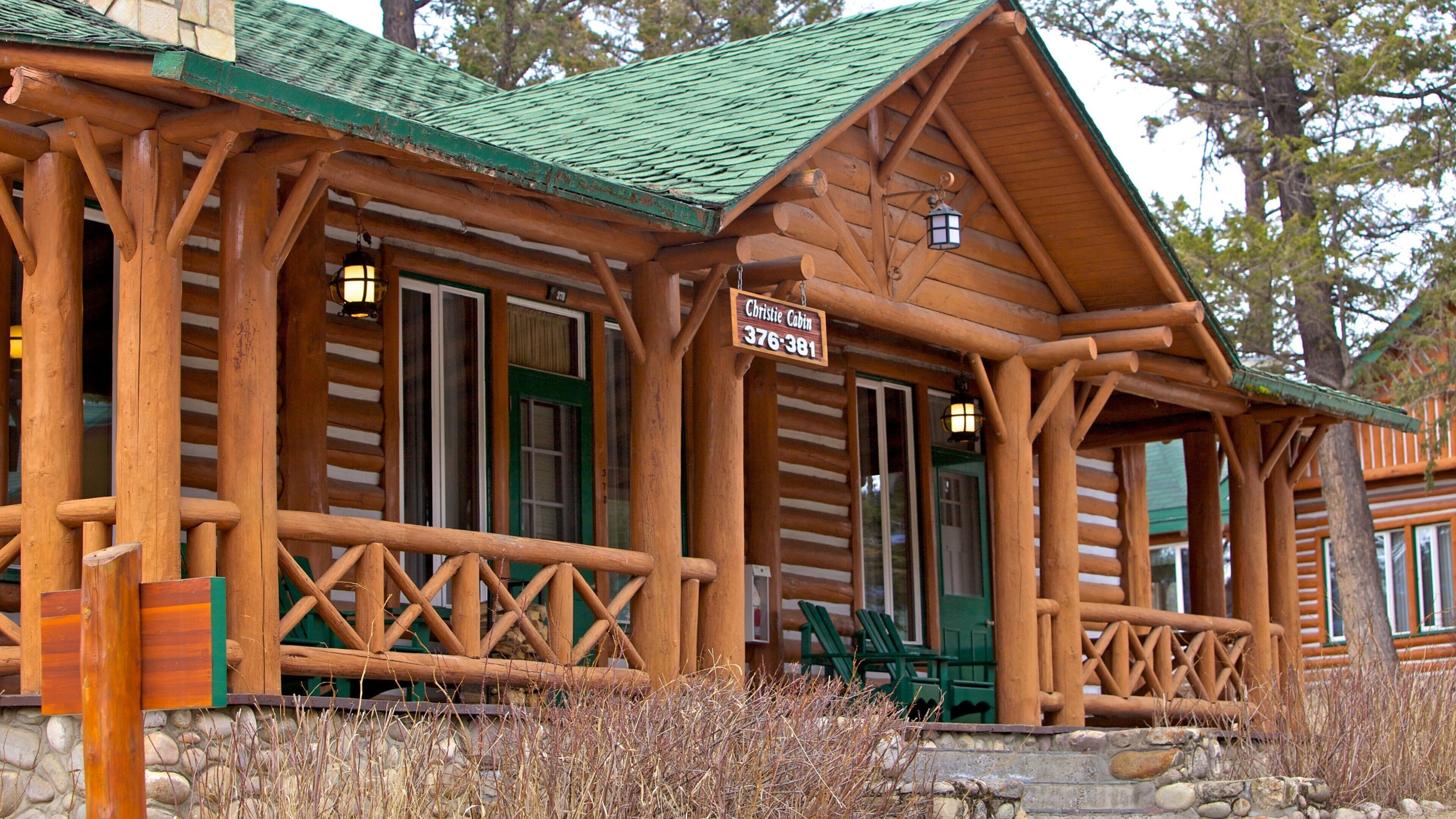 Jasper showing a small town or village