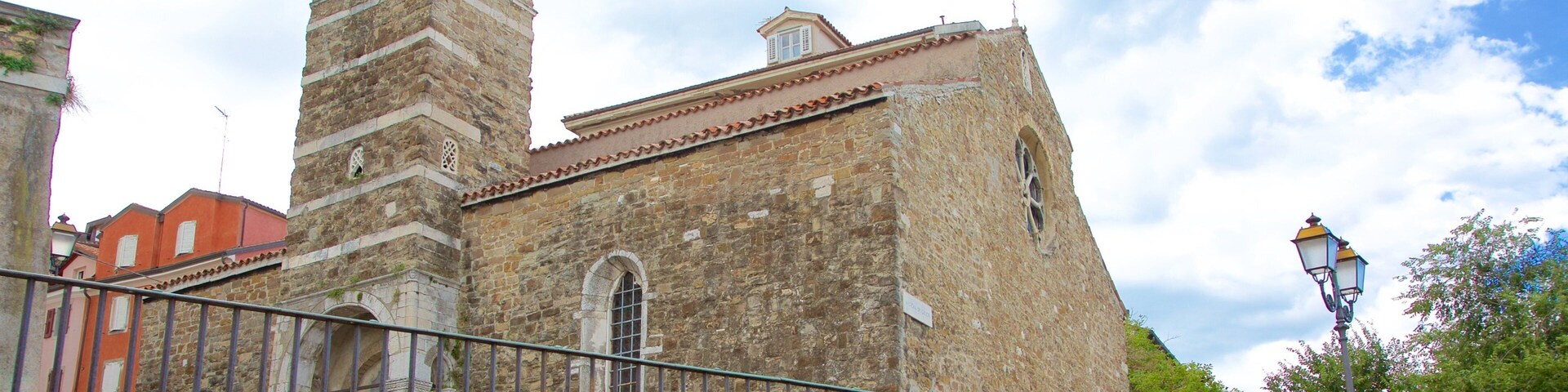 Basilica Paleocristiana caracterizando arquitetura de patrimônio