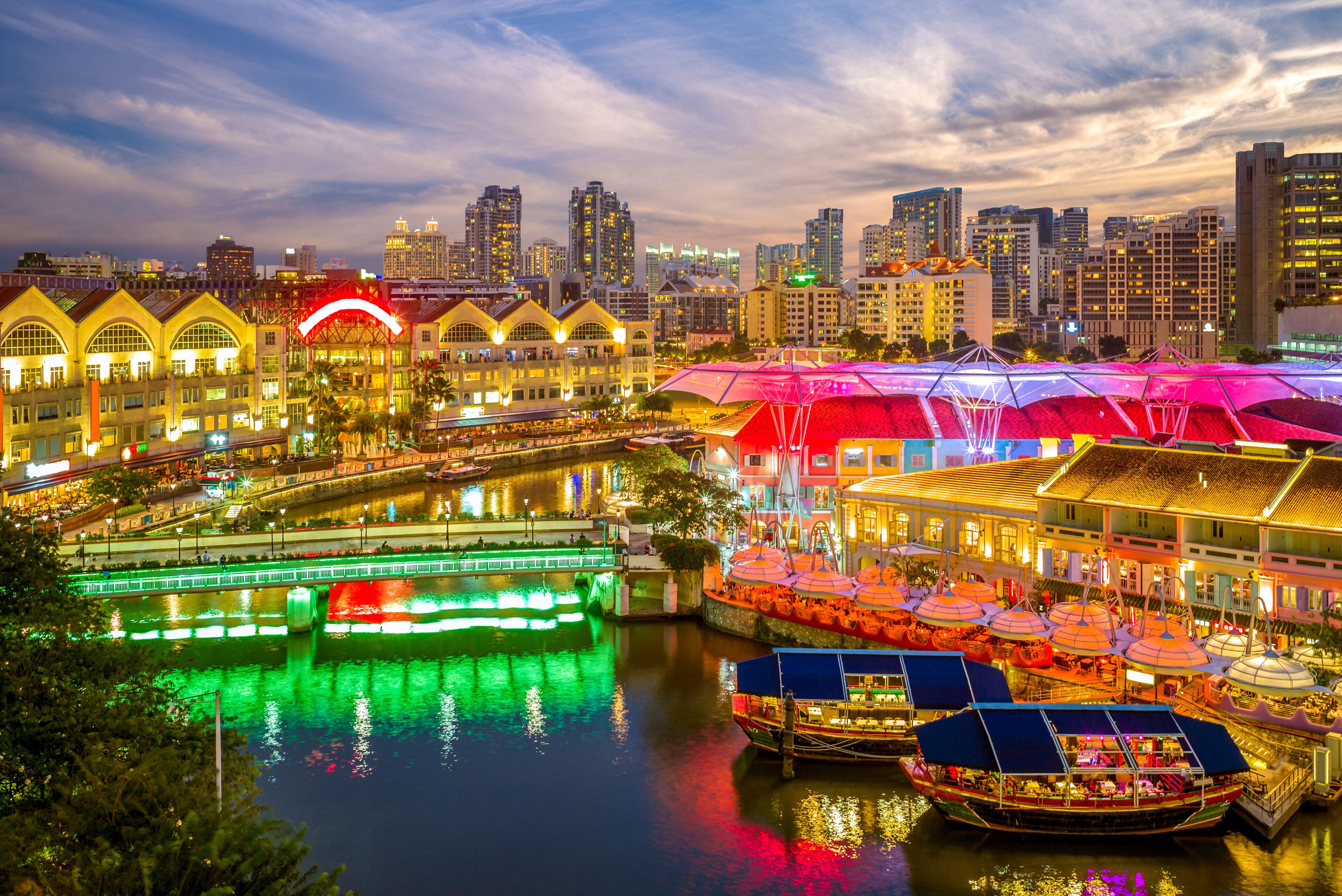 aerial view of Clarke Quay in singapore at night