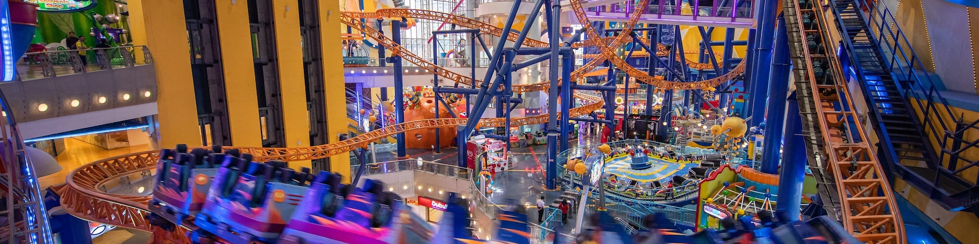 Bukit Bintang Plaza showing interior views and rides