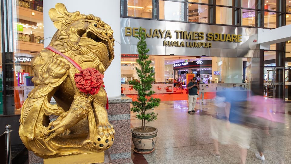 Bukit Bintang Plaza featuring signage, interior views and heritage elements