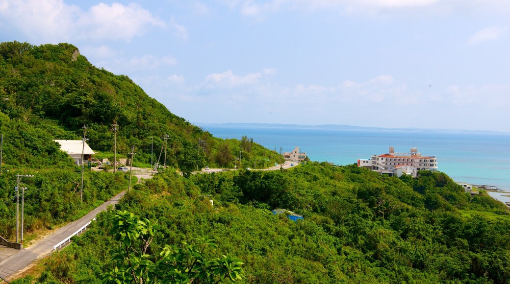 Sefa Utaki có tính năng cảnh bờ biển