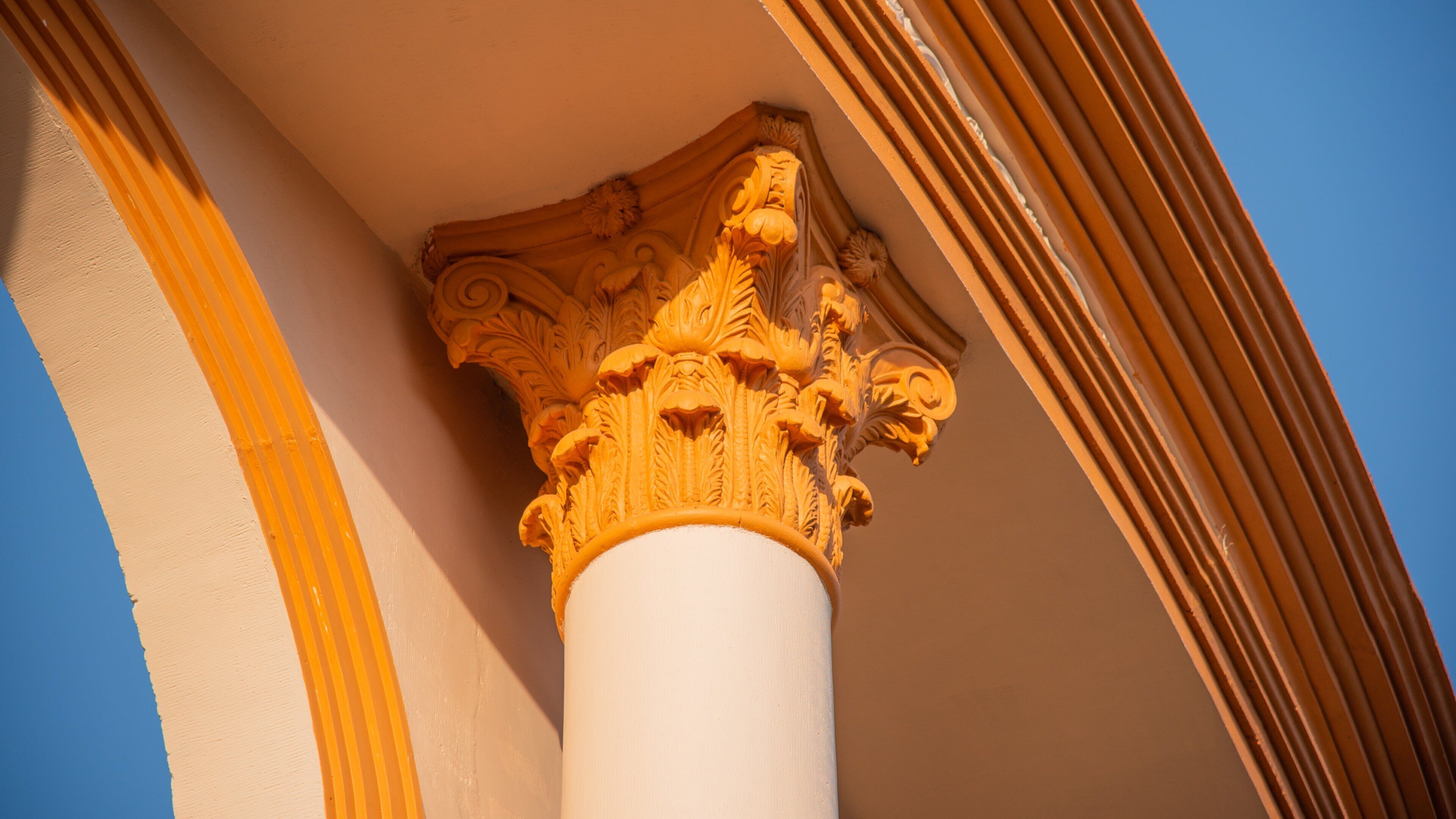 Utsav Chowk featuring heritage elements