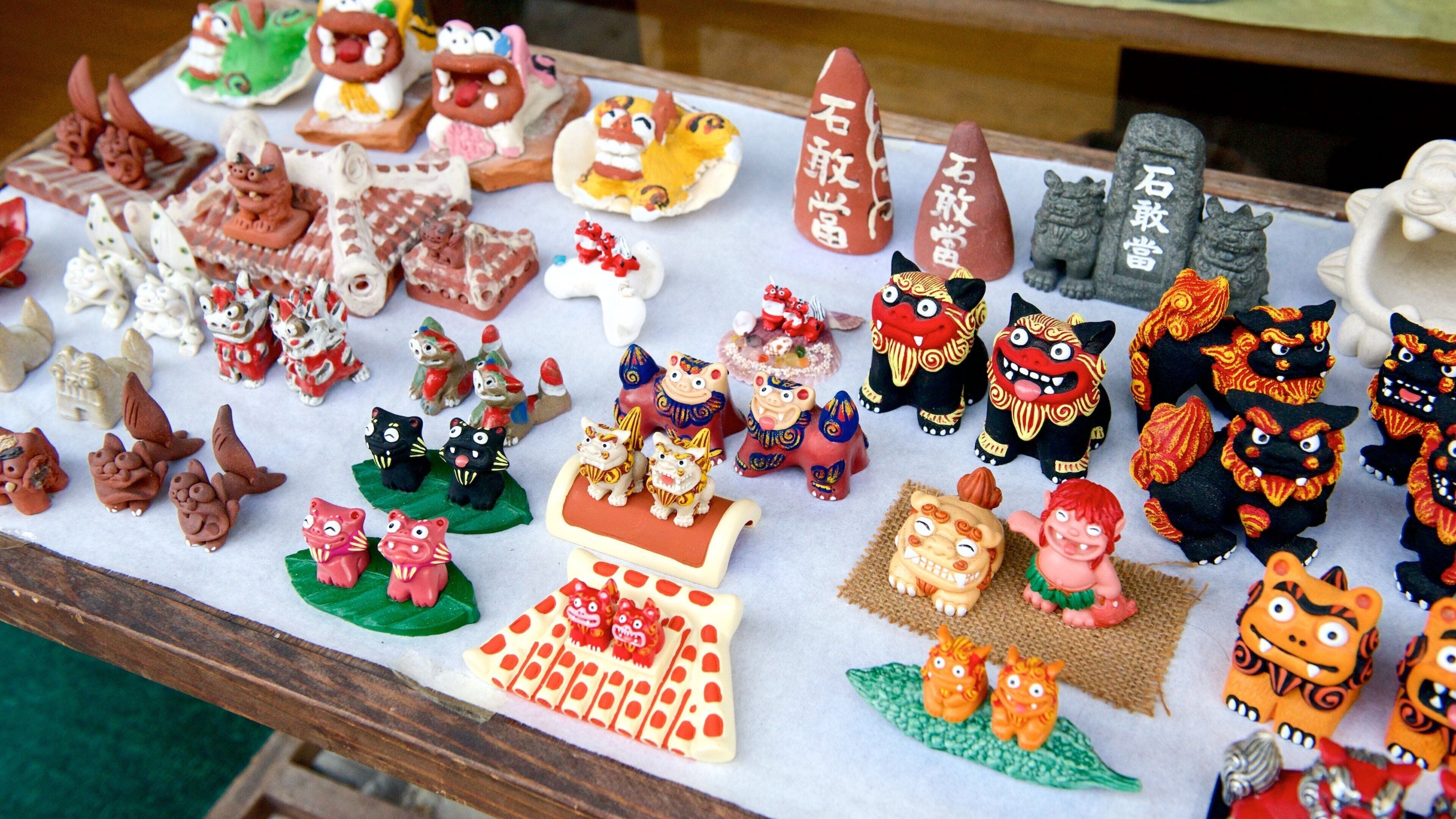 Tsuboya Pottery Museum featuring art and religious aspects