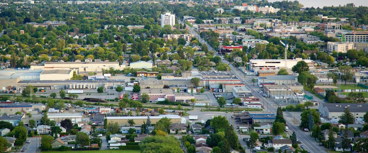 Knox Mountain Park showing a river or creek and a city