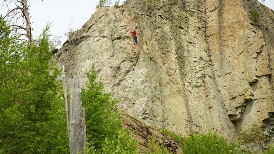 Skaha Bluffs Provincial Park