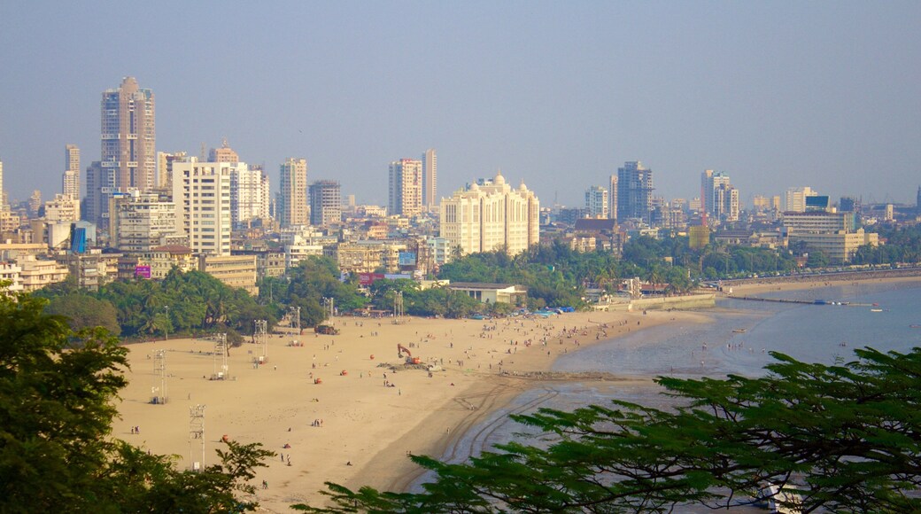 Kamala Nehru Park featuring central business district, landscape views and a sandy beach