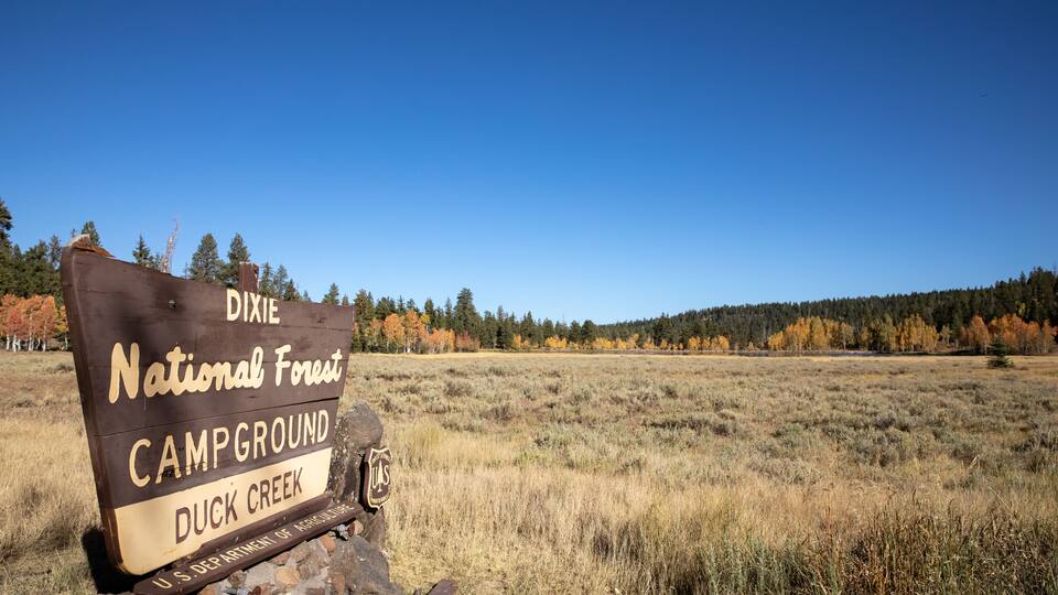 A sign for Dixie National Forest Campground in Duck Creek.