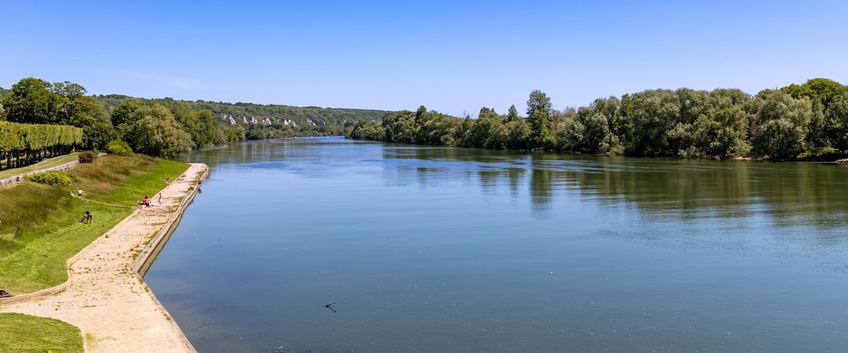 The Seine River bank near La Roche-Guyon, Val d'Oise, France