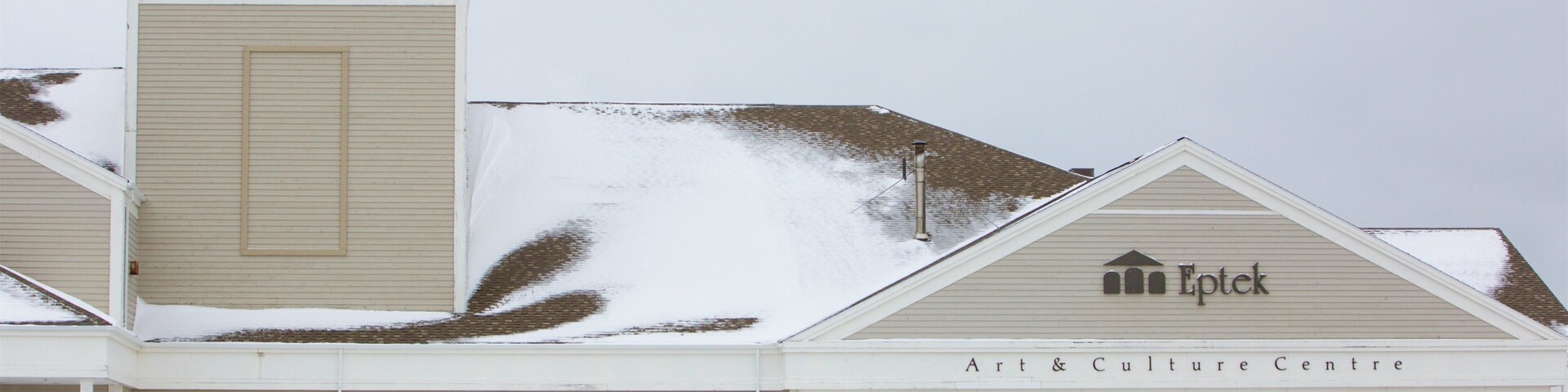 Eptek Art and Culture Centre which includes snow