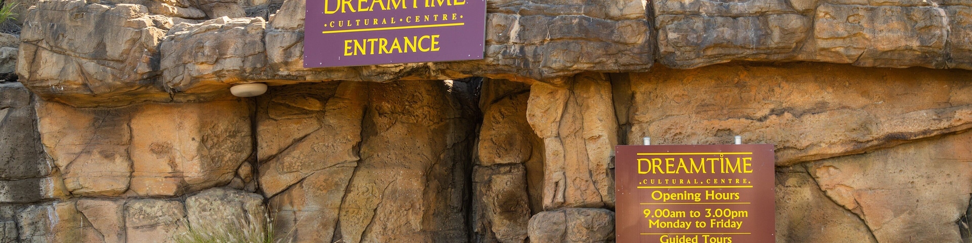 Aboriginal Dreamtime Cultural Centre featuring signage