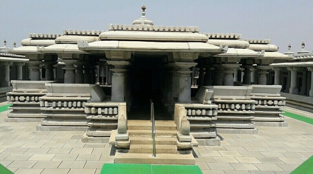 #hoyasala architecture #
The 900 yearsold Sri Venugopalaswamy temple was orginally situated in kannambadi village, which was submerged under the backwaters of KRS reservoir. The temple used to surface whenever the water level in the resrvoir plunged, attracting a large number of devotees. A firm decided to shift the temple from its original site, stone by stone to a new site on the periohery of the new kannambadi village. Quite peaceful place Nearest airport Bangalore.
#Troverontuesday