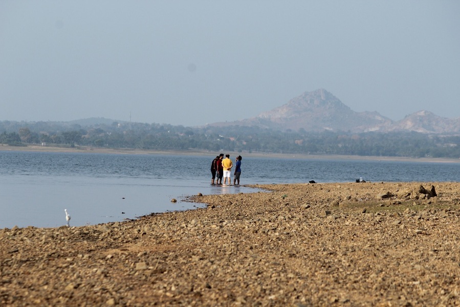 This is THE hangout spot for the Mysorean youngsters away from the buzz of the city. Popularly known as blue lagoons, this place is all about having good time while being surrounded by water, hills and your friends.
