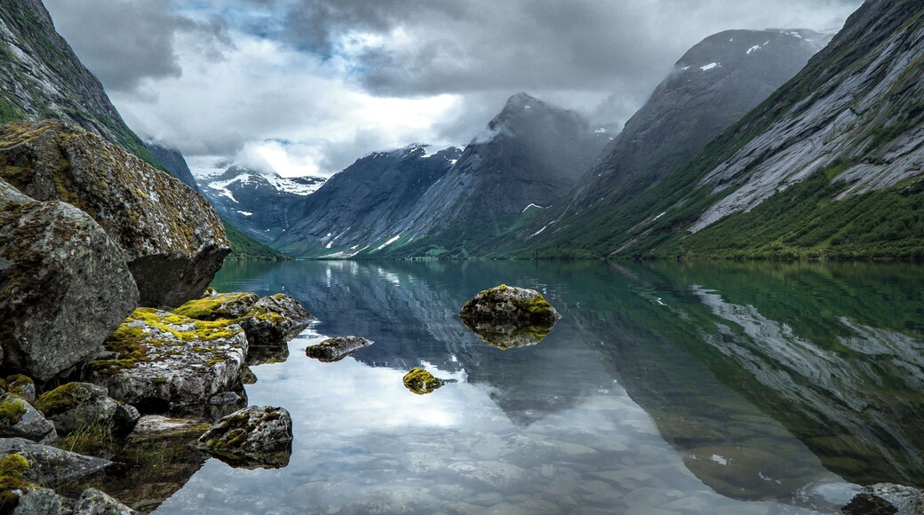 During my road trip to Norway, I visited many places. I had a detailed plan prepared with dozens of amazing views. One of the most beautiful lake Eidsvatnet I found by accident.
#GreatOutdoors #norway #roadtrip