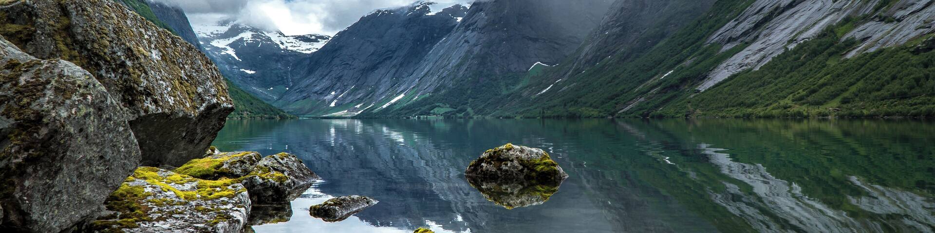 During my road trip to Norway, I visited many places. I had a detailed plan prepared with dozens of amazing views. One of the most beautiful lake Eidsvatnet I found by accident.
#GreatOutdoors #norway #roadtrip
