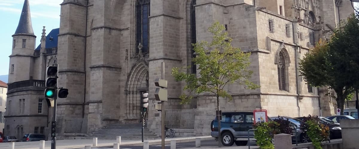 This building is classé au titre des Monuments Historiques. It is indexed in the Base Mérimée, a database of architectural heritage maintained by the French Ministry of Culture, under the reference PA00091856 .