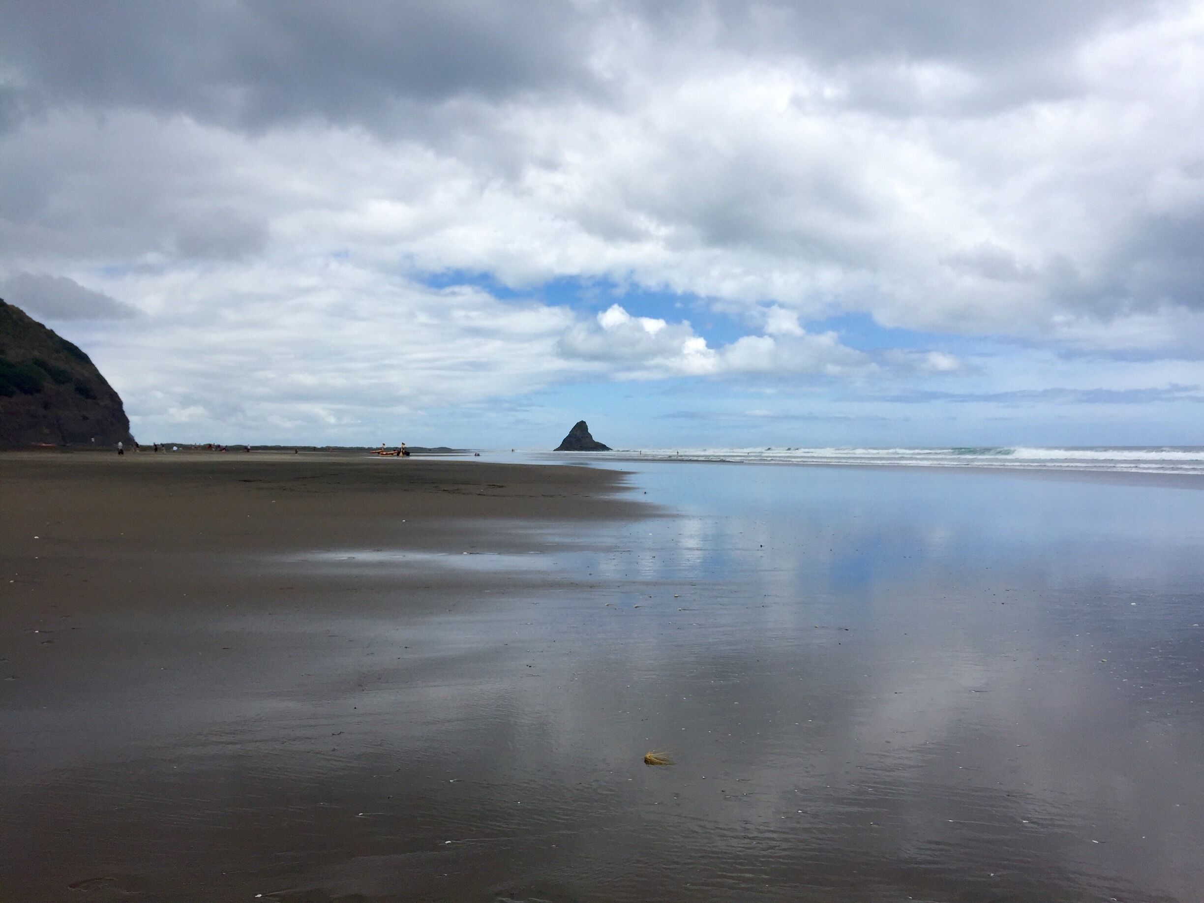 Another beautiful NZ beach! (Don't miss the waterfall that's only a few min walk away from the parking lot)