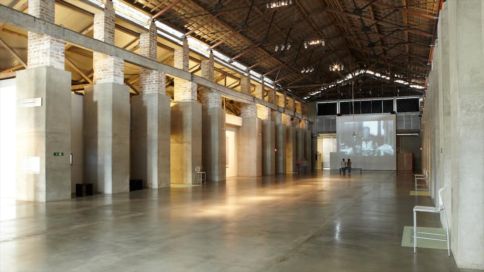 Medellin\'s Museum of Modern Art showing interior views