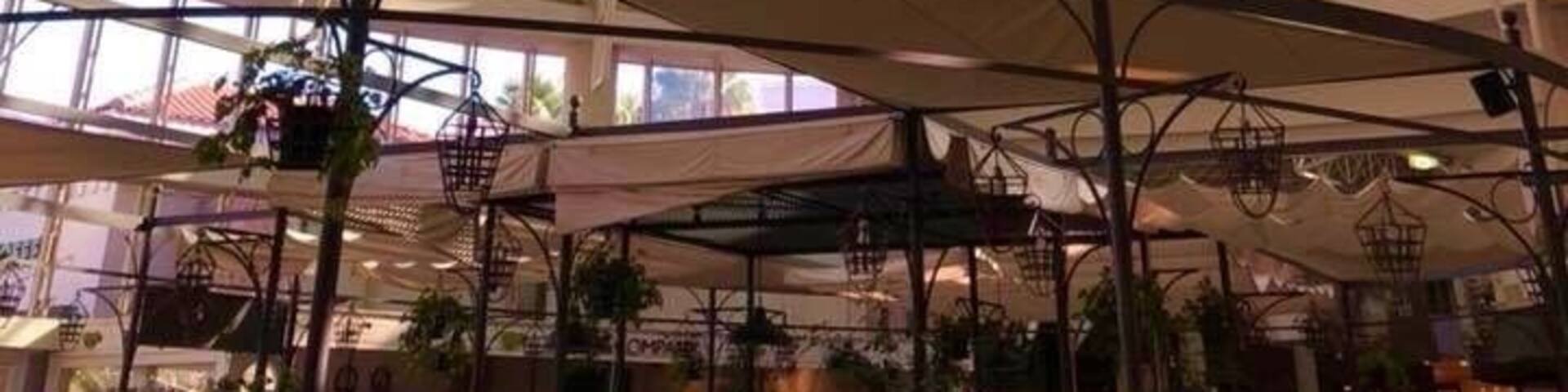 Shopping mall near Mendoza