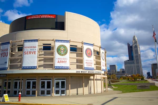 Veteranendenkmal das einen Beschilderung und Gedenkstätte