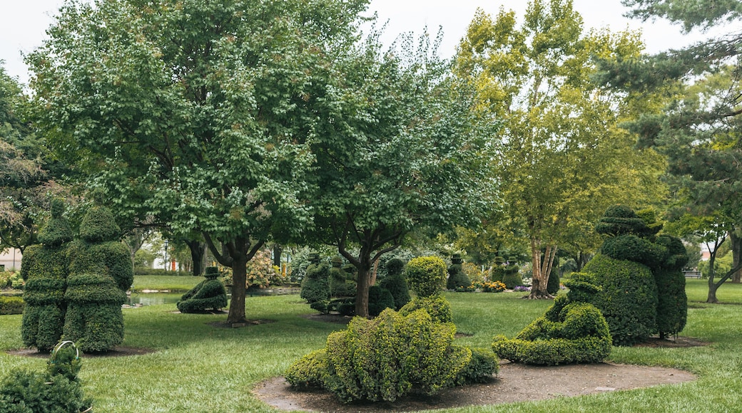 Topiary Park