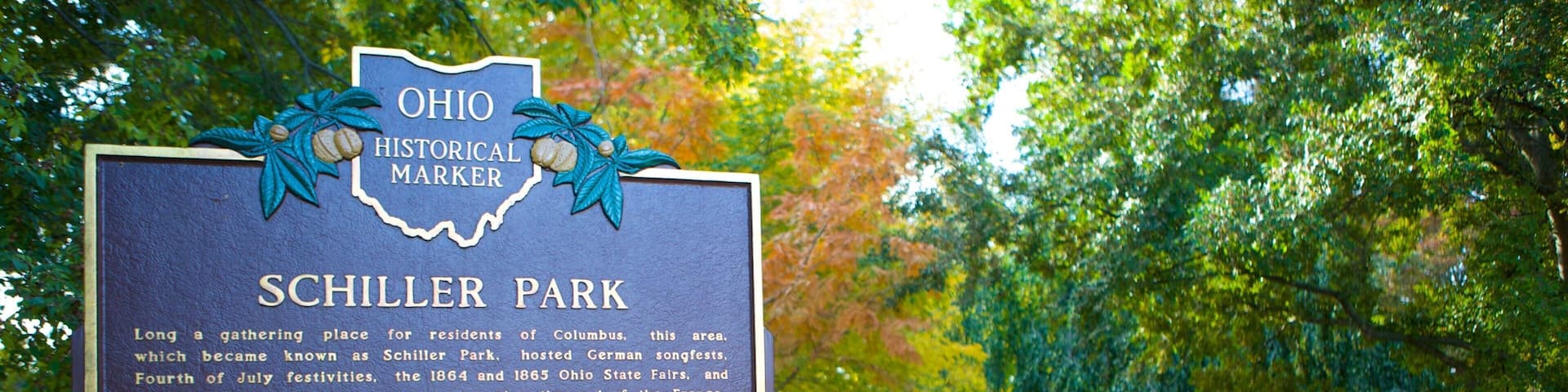 Parc Schiller montrant parc et signalisation