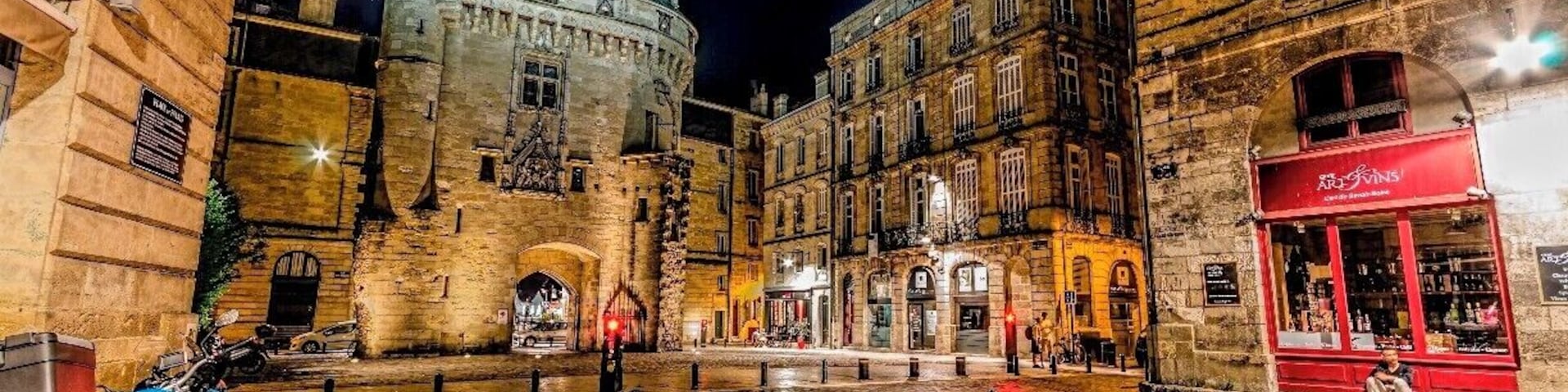 Bordeaux is such a wonderful city.  This is the Porte Cailhau.
#architecture