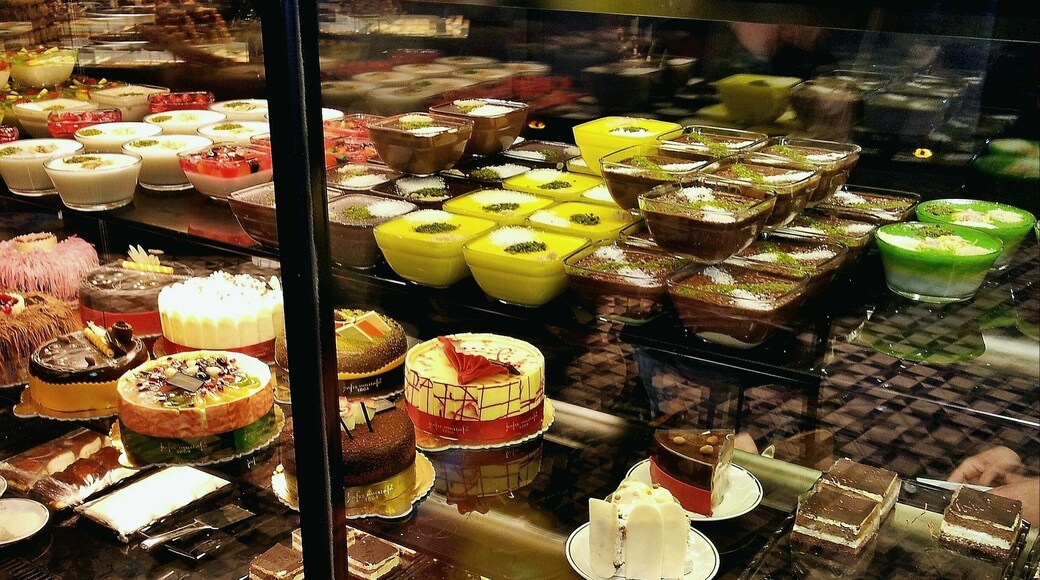 One of numeros Cake shops in Istanbul. Delicious
#SweetSpot Photo Sweepstakes