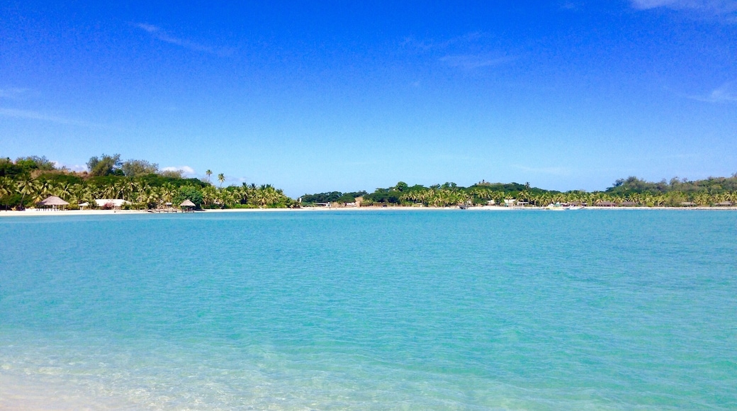 A day snorkeling to a remote little island off the mainland. #blue