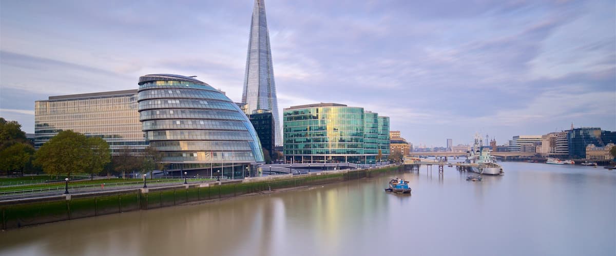 Edificio The Shard que incluye vistas de paisajes, una puesta de sol y una ciudad
