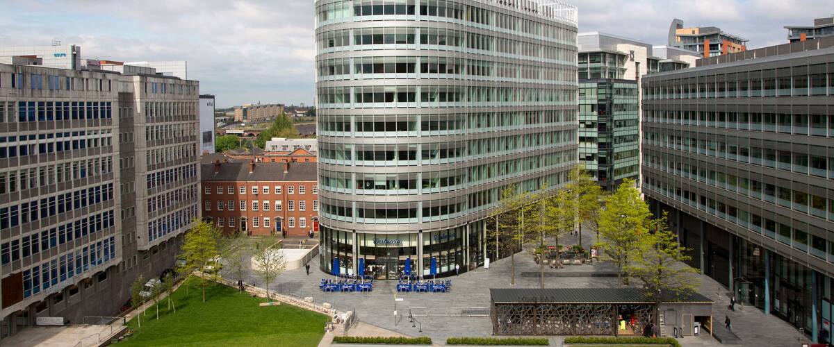 D9E2RE Uk, Manchester, Spinningfields banking district