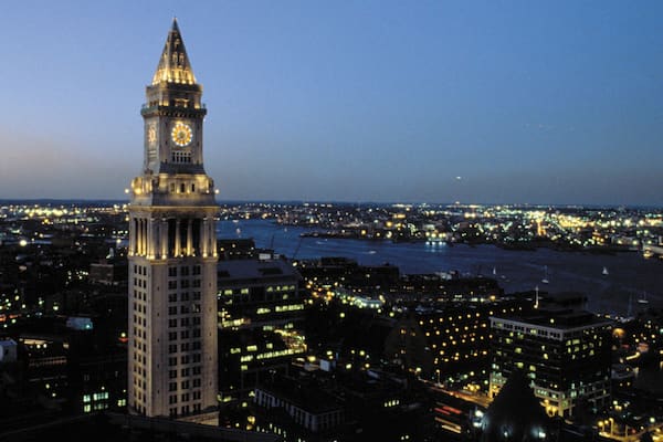 Custom House Maritime Museum which includes heritage architecture, landscape views and a city