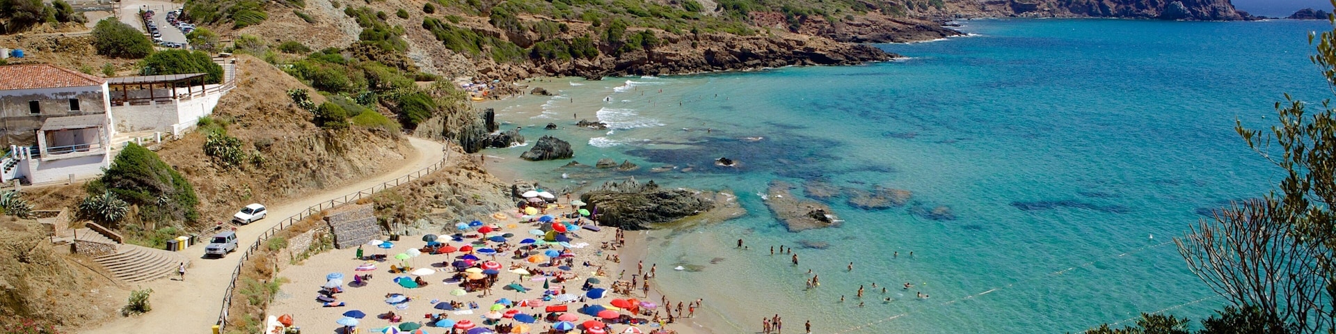 Porto Flavia caracterizando uma praia de areia