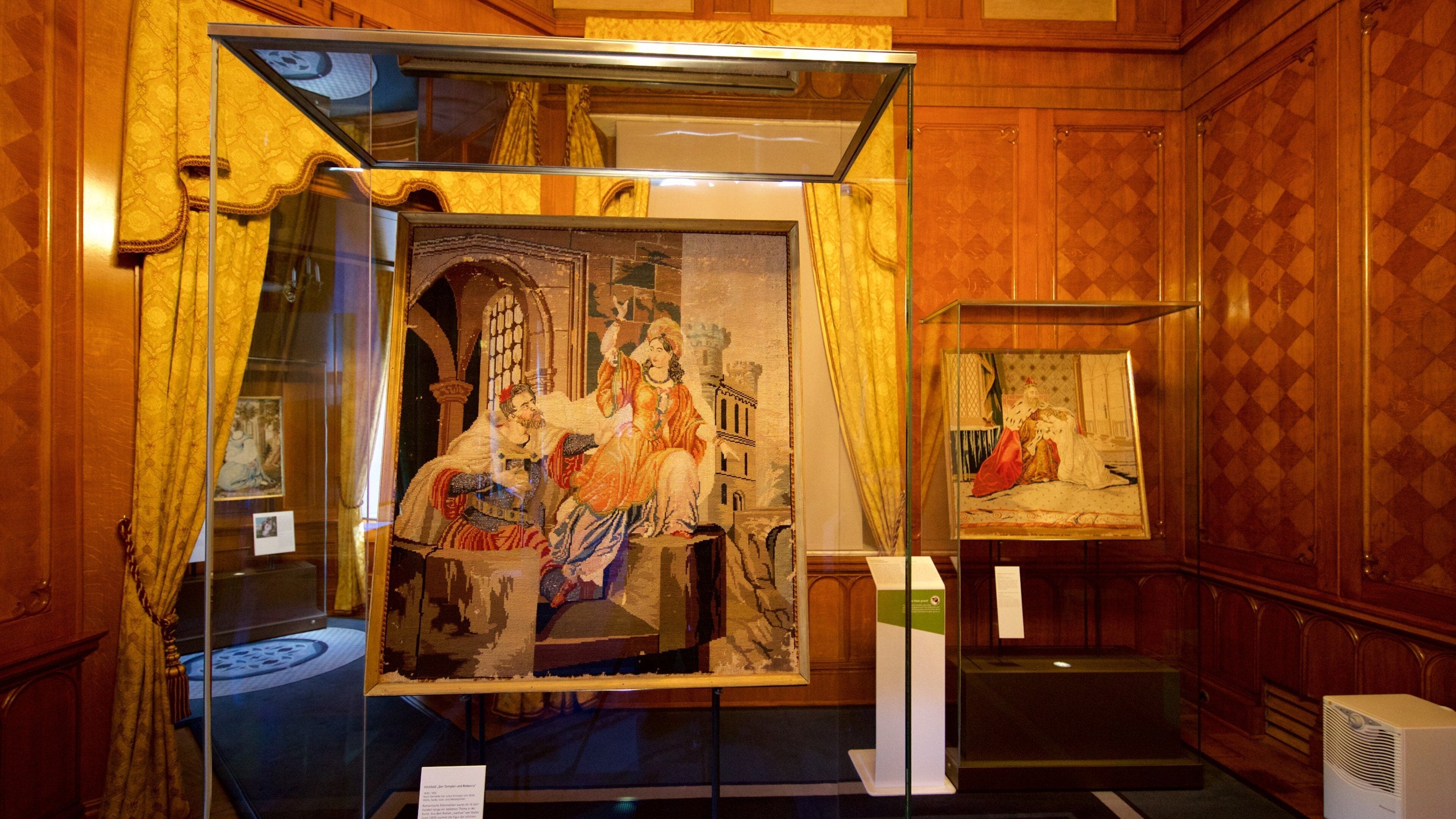 Granitz Hunting Lodge featuring religious aspects, art and interior views