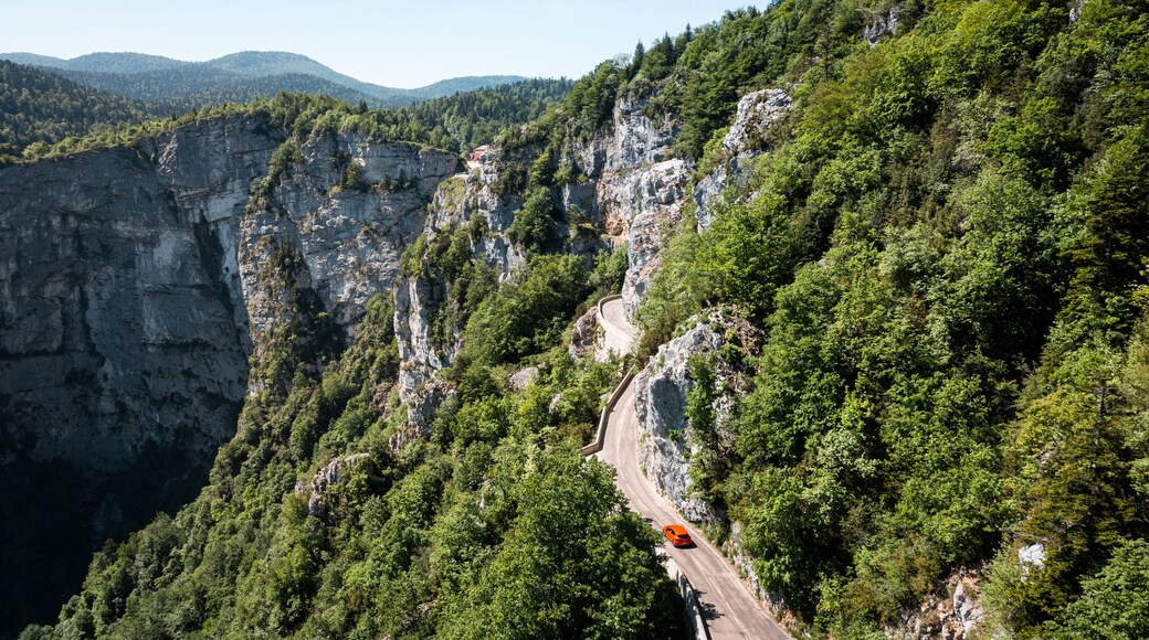 Route et paysage du Vercors en France