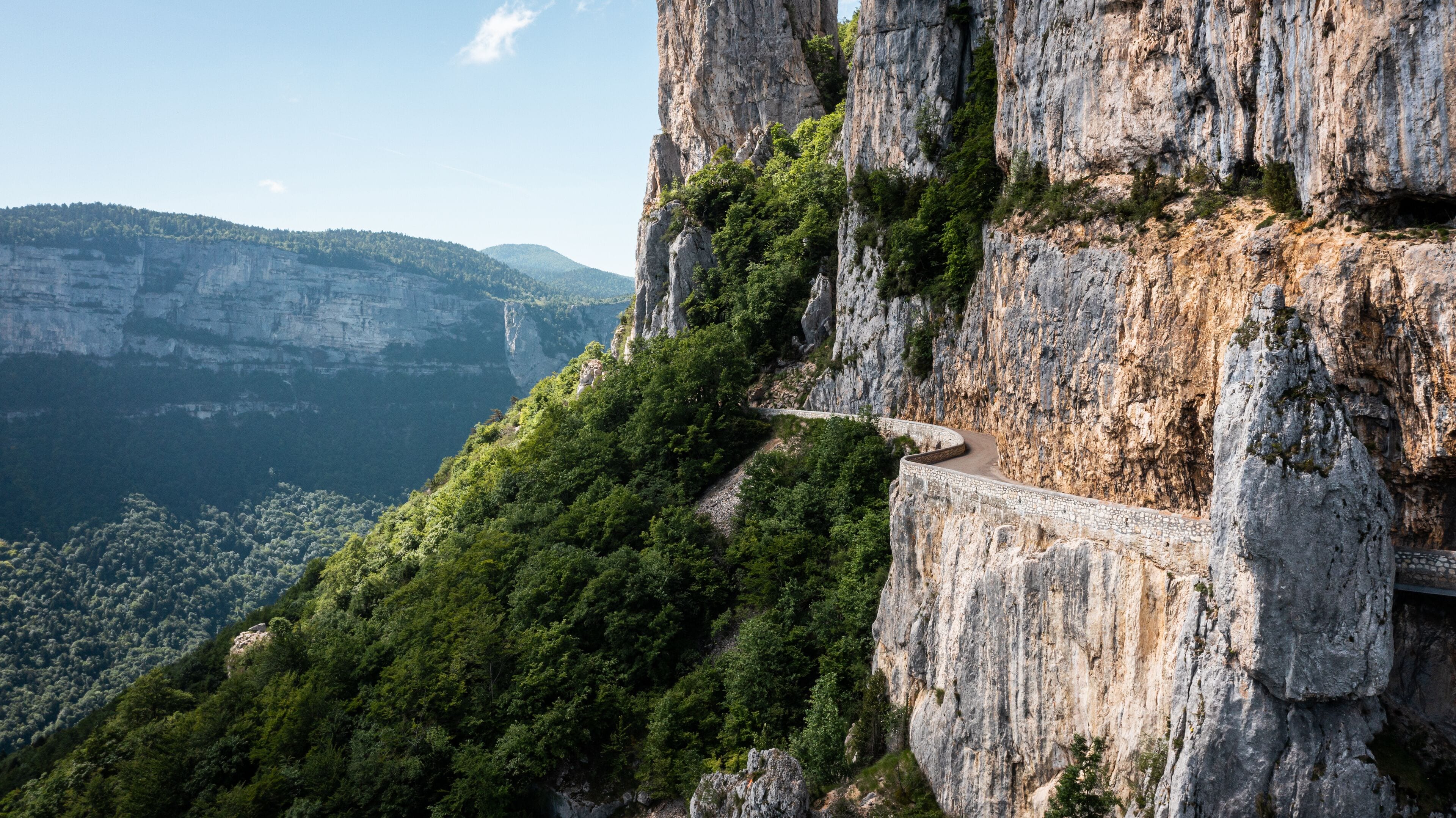 Route et paysage du Vercors en France