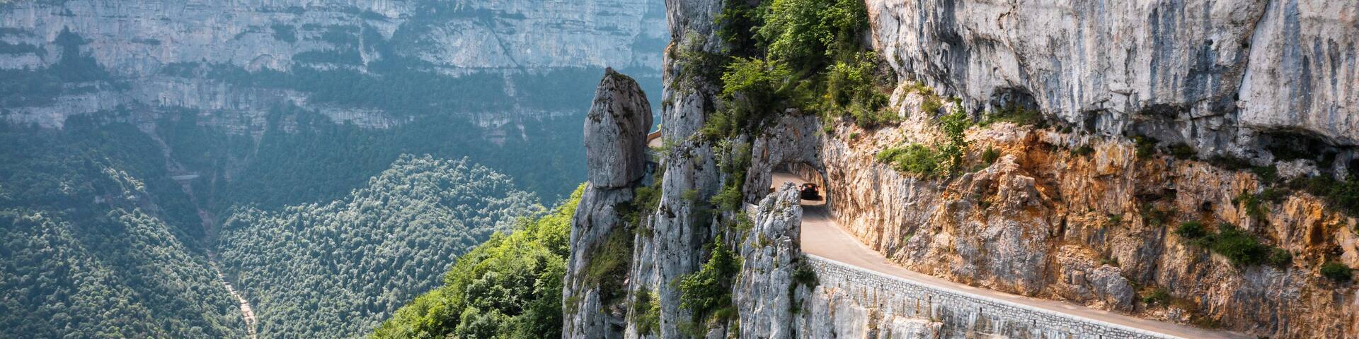Route et paysage du Vercors en France
