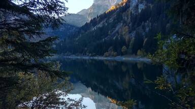 A challenging hike up is rewarded by the stunning Swiss scenery at arrival at Lac de Taney #lifeatexpedia #autumnmagic